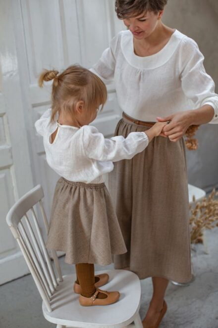 spódniczka dla mamy i córki w kolorze beżowym sukienka świąteczna mama i córka lilen
