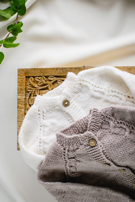 sweterek do chrztu dla dziewczynki i chłopca wełniany lilen