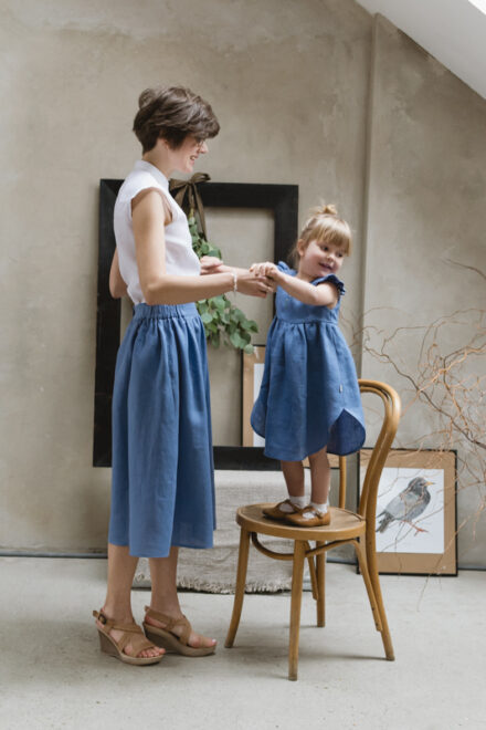 zestawy mama córka na roczek - niebieskie sukienki i spódniczki lilen