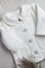 biały płaszczyk do chrztu dla dziewczynki z polara