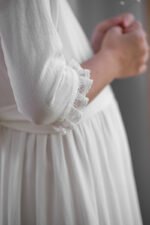 sukienka komunijna z koronką lilen naturalna bez poliestru