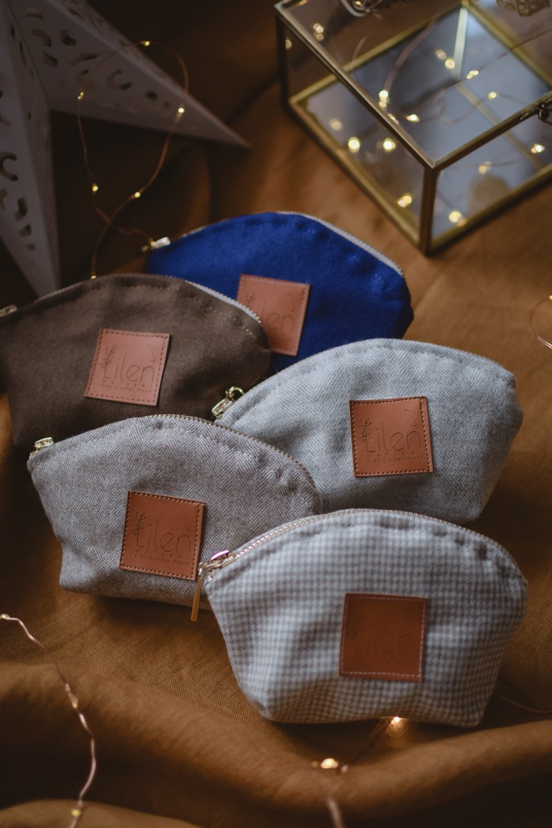 kosmetyczka-handmade-lilen małe damskie kosmetyczki wełniane na drobiazgi lilen