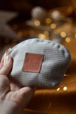 kosmetyczka szyta ręcznie z wełny merino