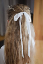 jedwabna kokarda komunijna do wianka komunijnego