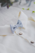 muszka niemowlęca błękitna lniana wizytowa na chrzest i roczek