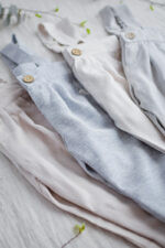 spodnie z szelkami dla chłopca błękitne szare beżowe z lnu szyte w polsce