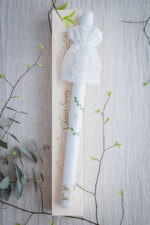 świeca do chrztu z profitką koronkową i drewnianym pudełkiem z grawerem